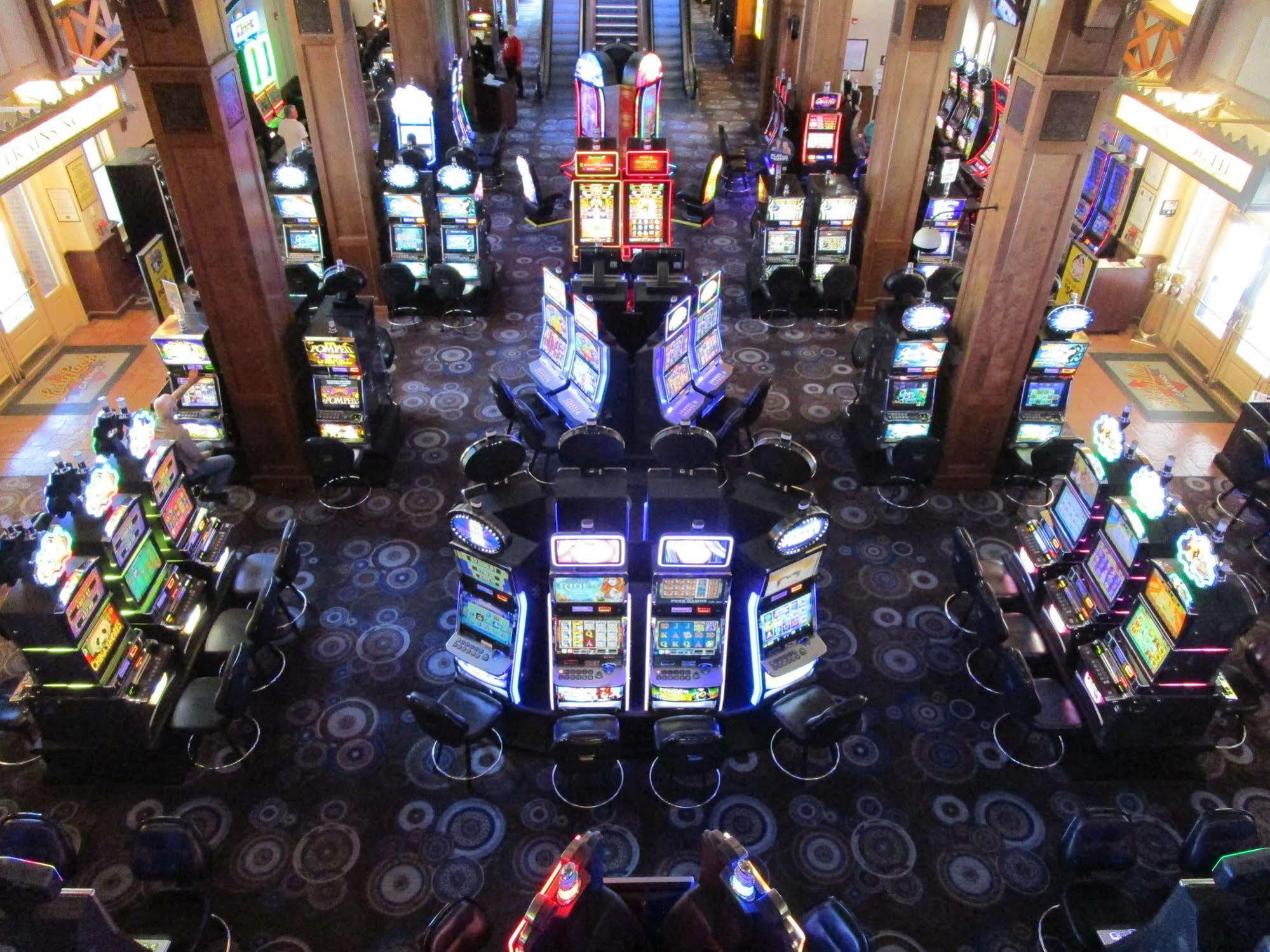 Lady Luck Casino Блэк-Хок Экстерьер фото
