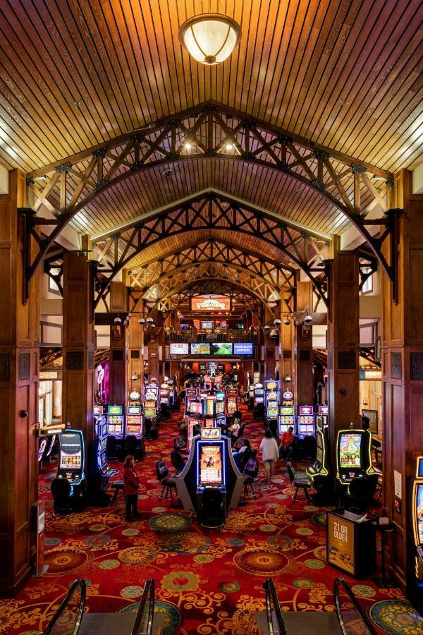 Lady Luck Casino Блэк-Хок Экстерьер фото